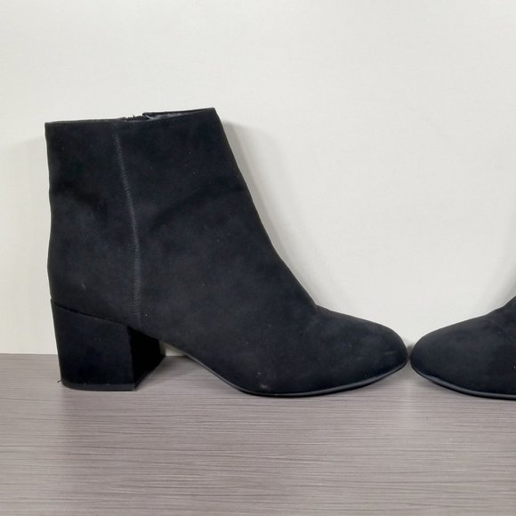 Steve Madden Pandora Side Zip Bootie, Black Faux Leather, Womens Size 9.5 M - Picture 7 of 12